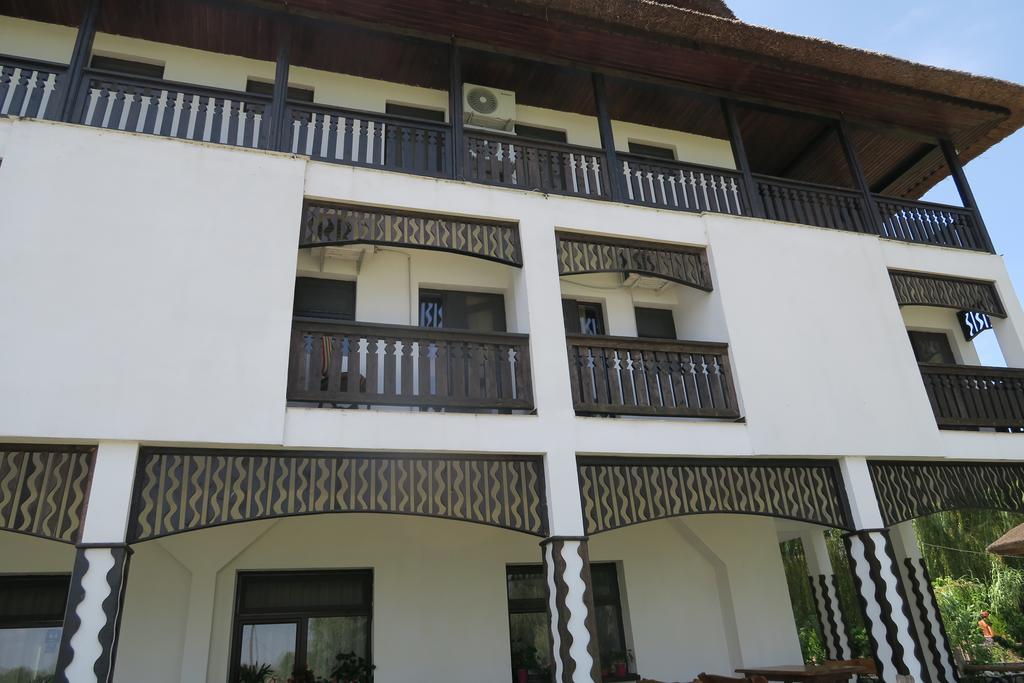 Delta Paradis Resort Murighiol Bagian luar foto